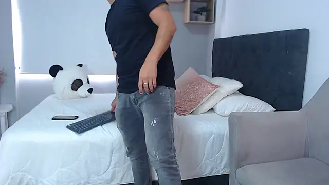 sebastian colle online show from 11, 3, 2025