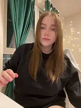 Milana mil online show from 19, 2, 2025