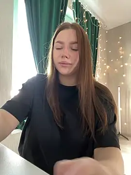 Milana mil online show from 26, 2, 2025