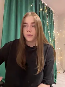 Milana mil online show from 28, 2, 2025