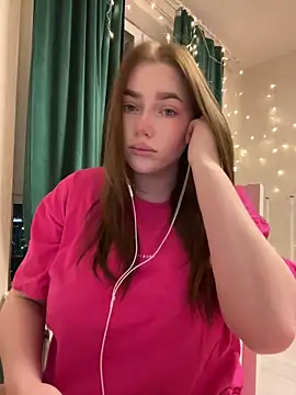 Milana mil online show from 1, 3, 2025