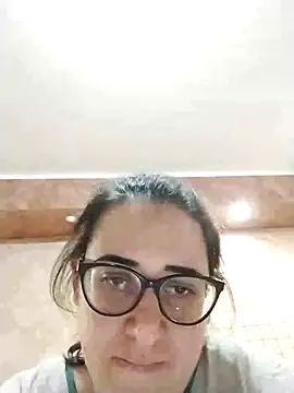 Snapshot of Dolcecurvy chatting on 13, 11, 2025 Dolcecurvy online show from 13, 11, 2025