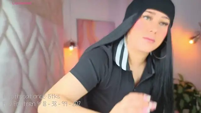 Leaa Cox online show from 15, 11, 2025