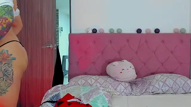 ela black online show from 21, 2, 2025