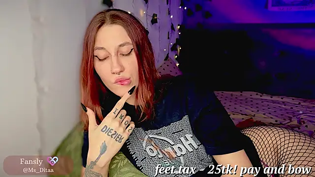 Dita Redrum online show from 8, 9, 2025