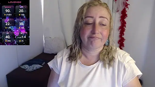 Mature 2025 online show from 15, 1, 2026