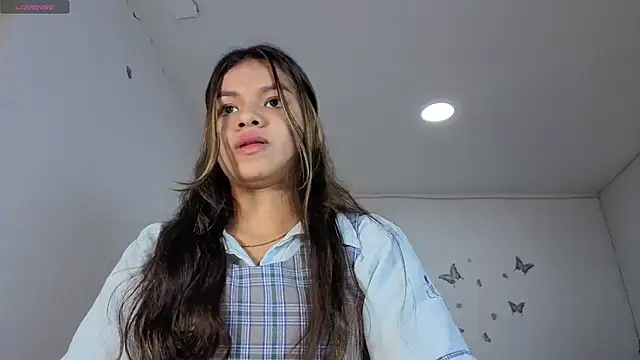 sophia ramirez12 online show from 18, 10, 2025