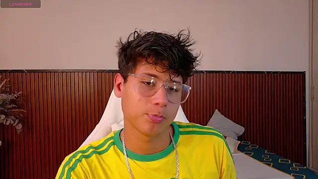 Raiden  Boy online show from 28, 2, 2025