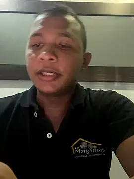 Snapshot of Gooss_cum chatting on 11, 9, 2025 Gooss cum online show from 11, 9, 2025