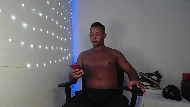 Snapshot of Gooss_cum chatting on 24, 9, 2025 Gooss cum online show from 24, 9, 2025