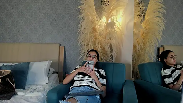 Snapshot of Lucia_Brown_ chatting on 11, 3, 2026 Lucia Brown online show from 11, 3, 2026