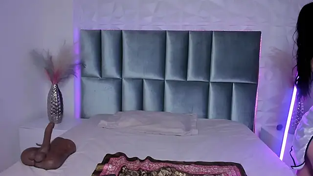 Selene bennet online show from 20, 11, 2025