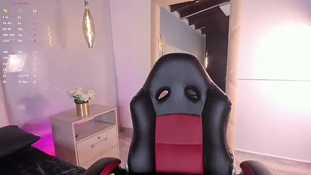 Snapshot of Keyla_lage chatting on 2, 12, 2025 Keyla lage online show from 2, 12, 2025