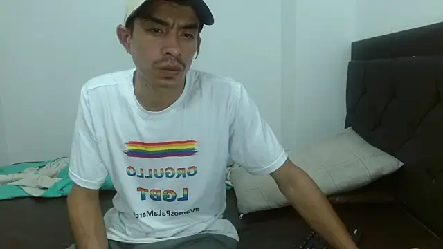 Snapshot of jhonny_k chatting on 19, 2, 2026 jhonny k online show from 19, 2, 2026