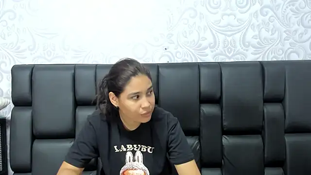ElizaAndQuisha online show from 17, 9, 2025