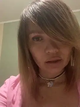 Ella Pearlie online show from 25, 2, 2025