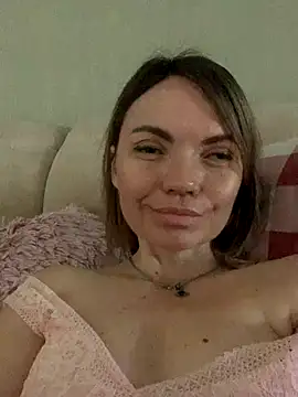 Ella Pearlie online show from 13, 9, 2025
