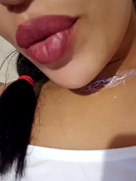 Snapshot of Sexlove1xo chatting on 6, 11, 2025 Sexlove1xo online show from 6, 11, 2025