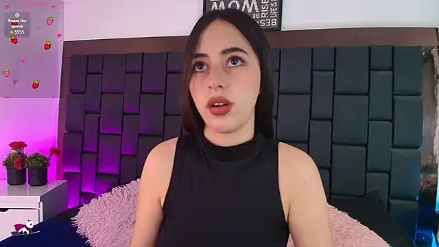 Lexi Howard  online show from 24, 10, 2025