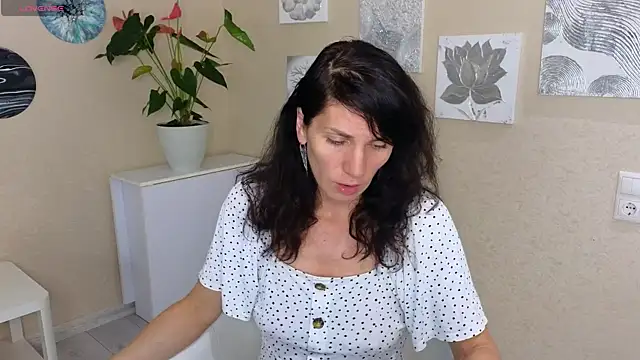 mylady xenia online show from 5, 10, 2025
