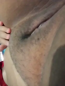 Snapshot of Milynhaofc chatting on 14, 12, 2025 Milynhaofc online show from 14, 12, 2025