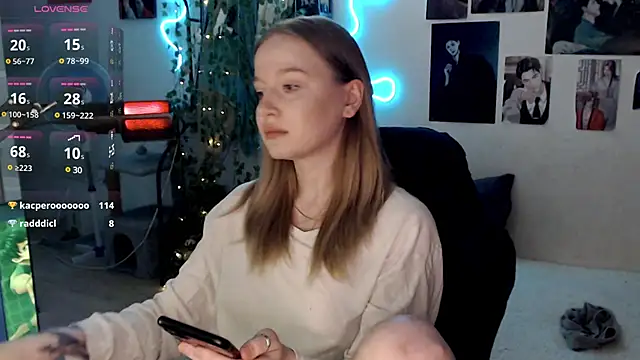 lissallor  online show from 5, 3, 2025