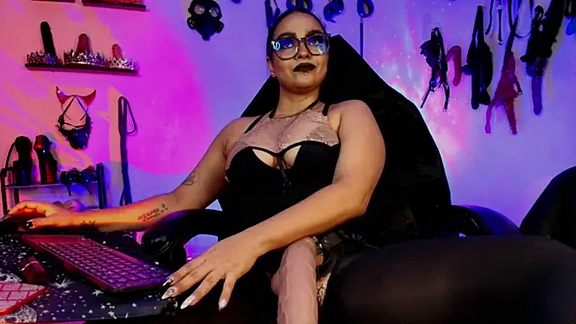 Snapshot of veresskaardila77 chatting on 6, 3, 2026 veresskaardila77 online show from 6, 3, 2026