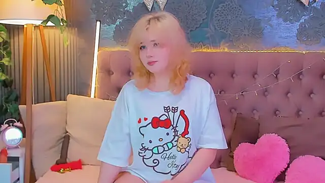 Snapshot of EmilyAngells chatting on 30, 3, 2026 EmilyAngells online show from 30, 3, 2026