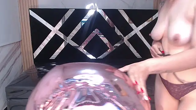 Snapshot of Angeles_v chatting on 9, 3, 2025 Angeles v online show from 9, 3, 2025