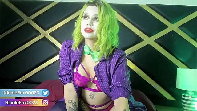 Snapshot of NicoleFox23_ chatting on 29, 10, 2025 NicoleFox23 online show from 29, 10, 2025