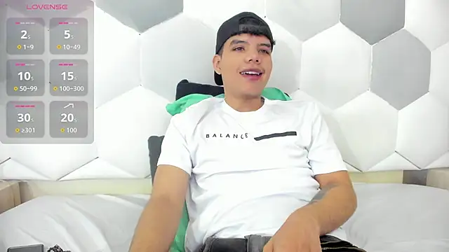 Axel Forte online show from 7, 11, 2025