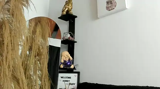 MarianaZapataa online show from 11, 3, 2025