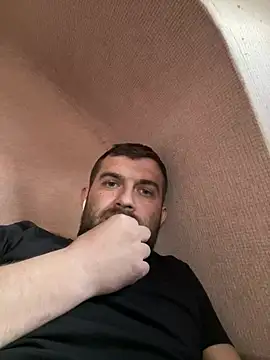 Snapshot of daniel21p chatting on 3, 3, 2025 daniel21p online show from 3, 3, 2025