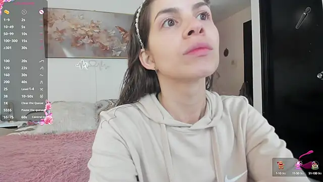 jessyegoldenn online show from 7, 3, 2025