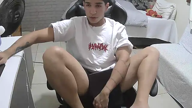 Snapshot of brancooodonto chatting on 9, 10, 2025 brancooodonto online show from 9, 10, 2025