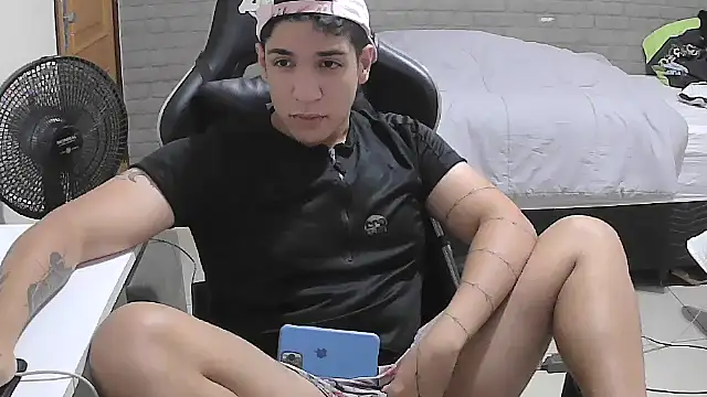 Snapshot of brancooodonto chatting on 20, 11, 2025 brancooodonto online show from 20, 11, 2025