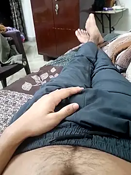 Delhi BoyBigcock online show from 24, 2, 2025