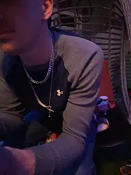 Polaroid White online show from 3, 2, 2026