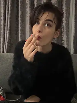 Snapshot of Mazzekyn chatting on 9, 10, 2025 Mazzekyn online show from 9, 10, 2025