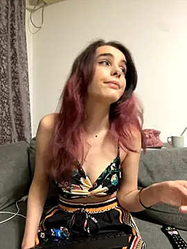 Snapshot of Mazzekyn chatting on 13, 11, 2025 Mazzekyn online show from 13, 11, 2025