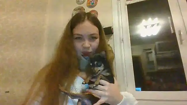 Snapshot of Glitter_Doll chatting on 16, 3, 2025 Glitter Doll online show from 16, 3, 2025