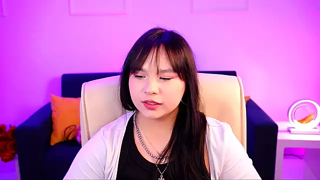 Snapshot of HanaWise chatting on 15, 3, 2025 HanaWise online show from 15, 3, 2025