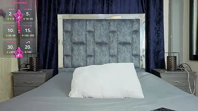 Effie cooper online show from 12, 10, 2025