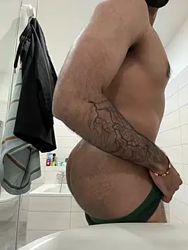 Snapshot of jojofloflo chatting on 19, 3, 2025 jojofloflo online show from 19, 3, 2025