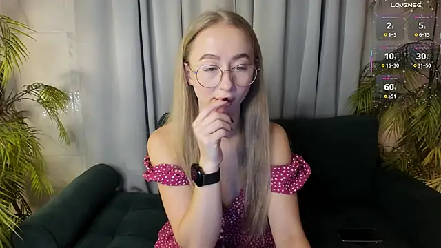 VictoriaLights online show from 27, 11, 2025