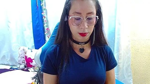 Snapshot of Gia_leinn chatting on 6, 3, 2026 Gia leinn online show from 6, 3, 2026