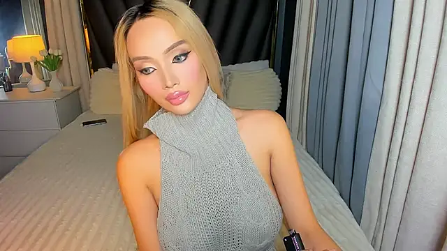 Snapshot of KylieSonique chatting on 22, 2, 2026 KylieSonique online show from 22, 2, 2026