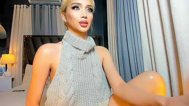 Snapshot of KylieSonique chatting on 25, 3, 2026 KylieSonique online show from 25, 3, 2026