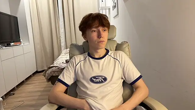 Snapshot of tommy_colson chatting on 12, 11, 2025 tommy colson online show from 12, 11, 2025