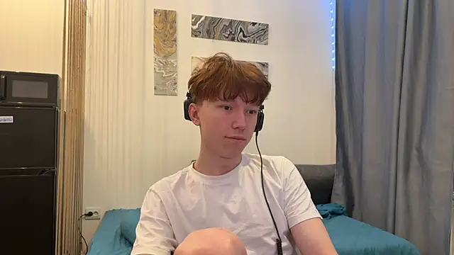 Snapshot of tommy_colson chatting on 17, 12, 2025 tommy colson online show from 17, 12, 2025